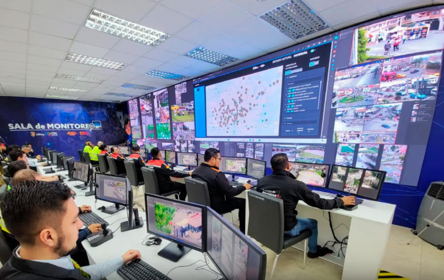 Cuenca, la “Atenas del Ecuador”, fue catalogada como la ciudad más segura de Sudamérica, según el último informe de Numbeo 2025, una plataforma global que reúne la mayor base de datos base colaborativa sobre ciudades y países.  