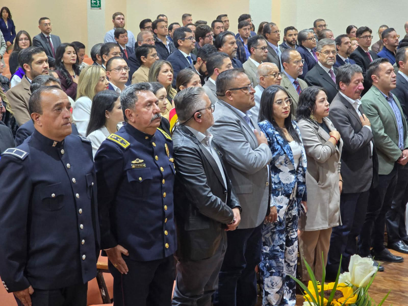 La Empresa Pública Municipal ETAPA EP conmemoró sus 58 años de servicio a la ciudad, reafirmando su compromiso con el cuidado del agua, la protección del ambiente y la calidad de vida de las familias cuencanas. La Sesión Solemne se desarrolló con la presencia de la vicealcaldesa de Cuenca, Marisol Peñaloza, autoridades locales, servidores públicos y ciudadanía.
