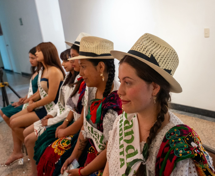 Checa, parroquia rural del cantón Cuenca, se apresta a celebrar su centésimo vigésimo noveno aniversario de vida institucional con amplia agenda de festividades que se desarrollará del 22 al 26  en de abril. Esta conmemoración rinde homenaje a la historia, el trabajo de su gente y el legado cultural que define a esta importante zona rural.