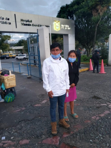 En articulación con el Hospital Vicente Corral Moscoso, el Consejo Cantonal de Protección de Derechos de Cuenca ha establecido un canal de acompañamiento institucional para garantizar que las familias originarias de Taisha, actualmente en proceso de atención médica, reciban la orientación necesaria durante su permanencia en la ciudad.
