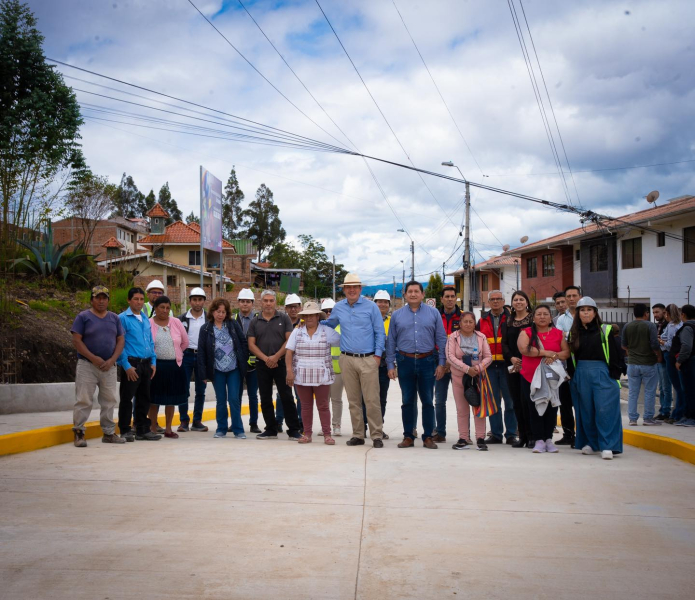   Obras que son parte de la pavimentación de 22 calles que están en la etapa final.