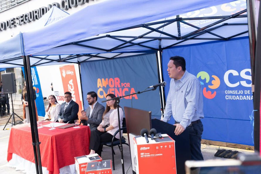 Con el objetivo de fortalecer la seguridad ciudadana y mejorar la capacidad de respuesta ante emergencias, el Consejo de Seguridad Ciudadana (CSC) incorporó 90 nuevas cámaras de videovigilancia al Sistema Integrado de Seguridad ECU 911.