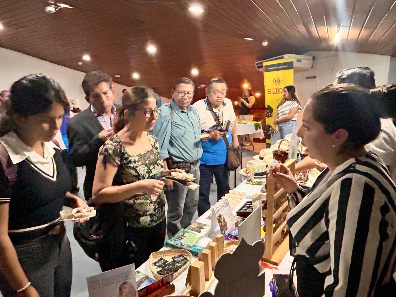 Con una propuesta que busca convertir tres días libres en una experiencia completa de viaje, la Alcaldía de Cuenca, a través de la Fundación Municipal Turismo para Cuenca y la Prefectura del Azuay, realizaron en Guayaquil el lanzamiento de la campaña “El Plan Perfecto”, una iniciativa conjunta que promociona la diversidad turística de Cuenca y los cantones de la provincia del Azuay para el próximo feriado por las fiestas de Independencia de Guayaquil.