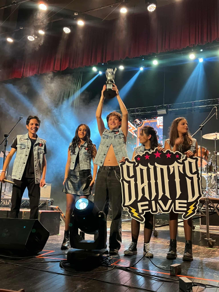 La Alcaldía de Cuenca, a través de la Dirección Municipal de Cultura, Recreación y Conocimiento, anuncia a los ganadores de la Gran Final del Intercolegial de Bandas Musicales “Cuenca Capital del Rock”, edición 2025.