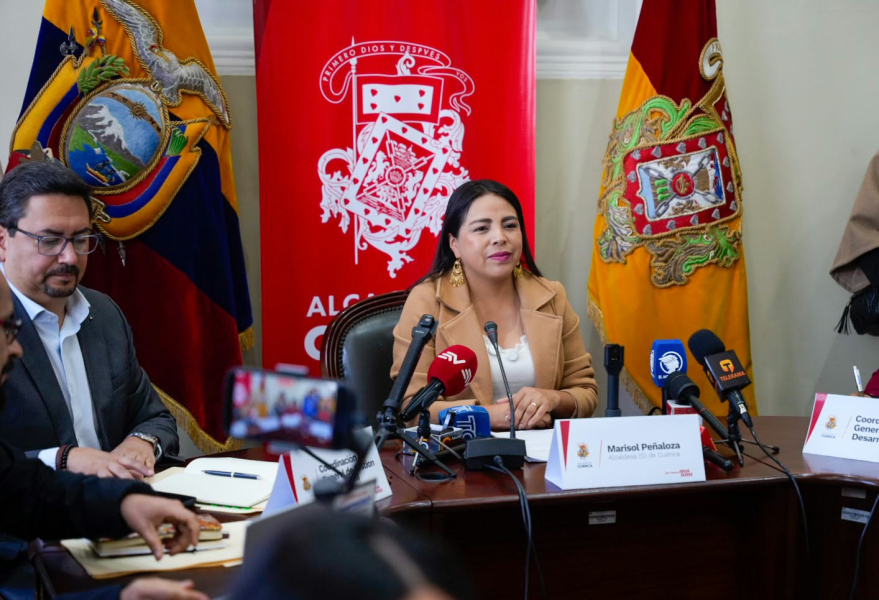  A 100 días de asumir la conducción de la Corporación Municipal, la alcaldesa de Cuenca destacó los avances alcanzados en infraestructura, agua y saneamiento, movilidad, seguridad, ambiente, desarrollo humano, planificación y salud, con una gestión enfocada en destrabar proyectos, ordenar las finanzas y procesos, y garantizar la continuidad de los servicios y obras para la ciudadanía.