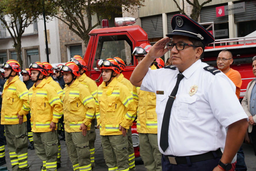 10 vehículos de bomberos nuevos, se entregan al sector rural