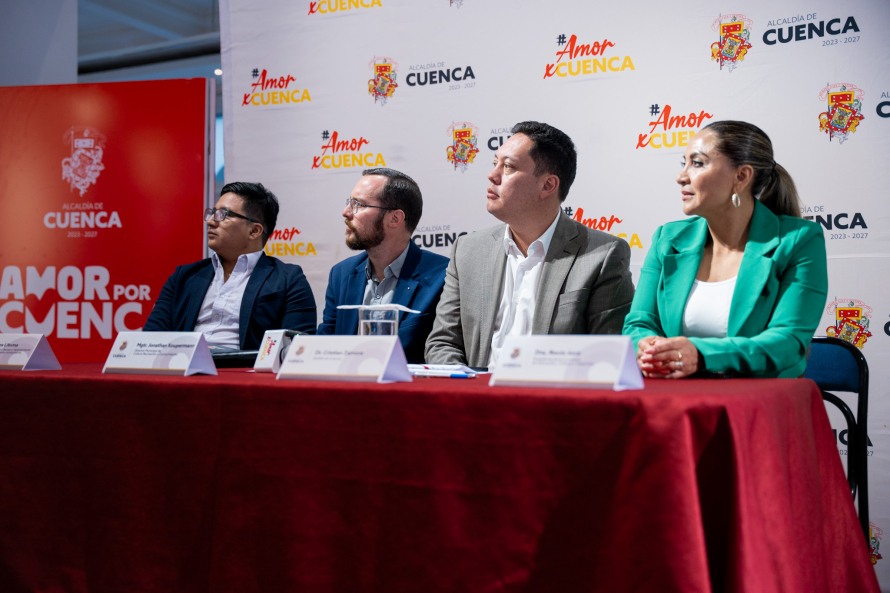 Alcalde de Cuenca firma convenios para fortalecimiento del sector cultural