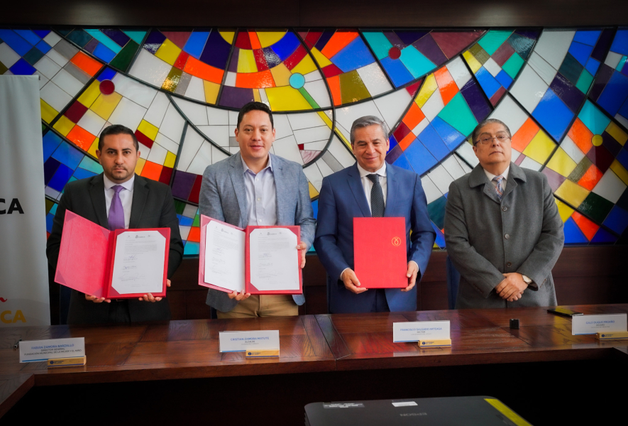   El viernes, 14 de julio de 2023, Francisco Salgado, rector de la Universidad de Cuenca y Cristian Zamora, alcalde de Cuenca, realizaron la firma de convenio por 5 años, para que los estudiantes de la carrera de Medicina de la Institución de Educación Superior, realicen sus prácticas pre profesionales en el Hospital de la Mujer y el Niño de Cuenca.