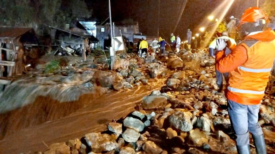 Corporación Municipal toma acciones inmediatas ante fuertes lluvias en Cuenca