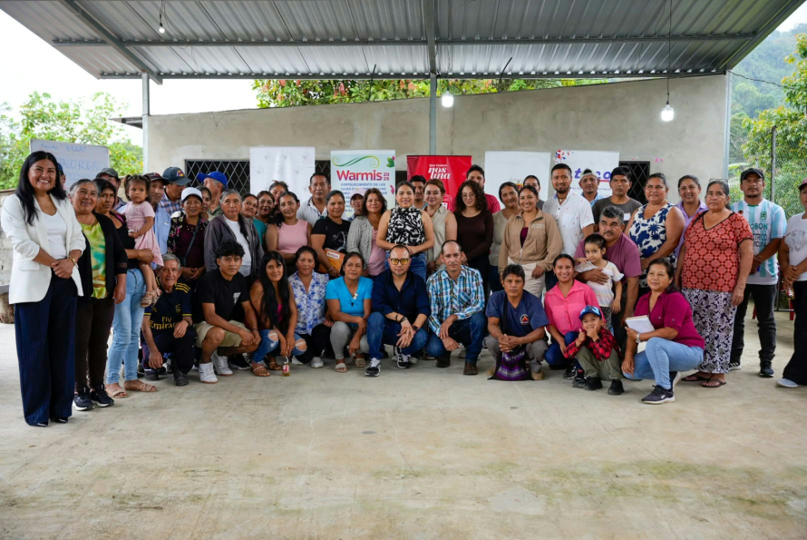El proyecto fortaleció capacidades en educación financiera, organización, gobernanza y asociatividad en Molleturo y Quingeo.