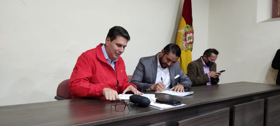 USD 3.629.622 es el monto comprometido para el sector rural, mediante la firma de 13 convenios para la  ejecución de los presupuestos participativos con las parroquias rurales del cantón Cuenca, correspondiente al Plan Operativo Anual (POA) 2022.