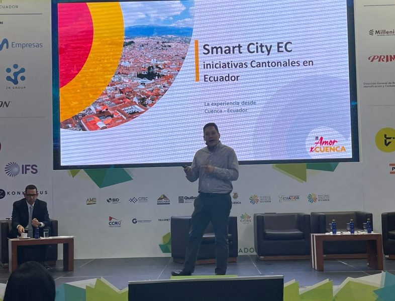 En VI Congreso “Smart City Ecuador 2023” alcalde, Zamora expuso las potencialidades de Cuenca como Ciudad Inteligente.
