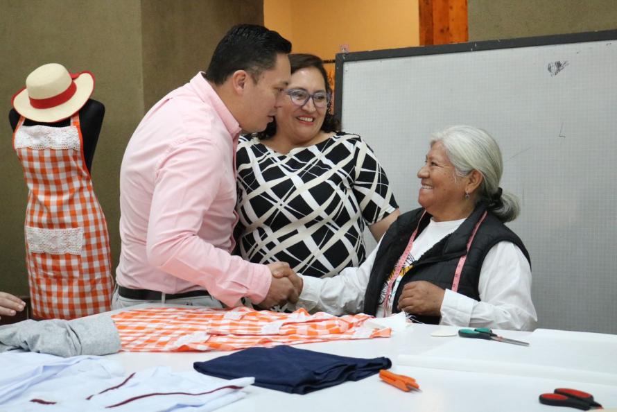 Municipalidad de Cuenca realiza evento conmemorativo por el Día de la Mujer.