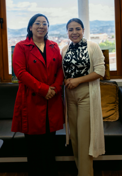 En sesión extraordinaria del Directorio de Acción Social Municipal, fue designada Teresita Cabrera Salazar como la nueva Directora Ejecutiva de la institución, cargo desde el cual liderará la ejecución de programas y proyectos enfocados en el bienestar de los grupos de atención prioritaria del cantón.