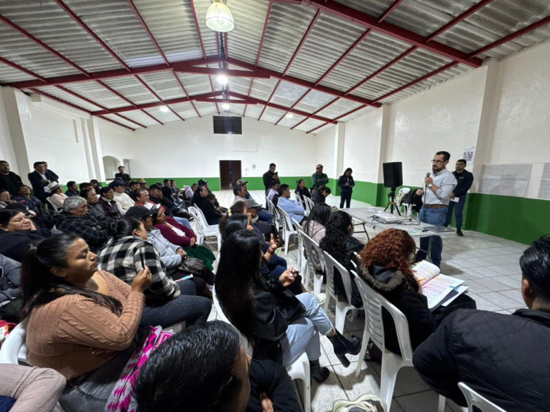 Ayer, con el objetivo de avanzar hacia una planificación responsable del territorio rural se desarrolló una nueva mesa técnica en la parroquia Cumbe. El objetivo fue socializar la construcción del borrador de la ordenanza sobre el lote mínimo.