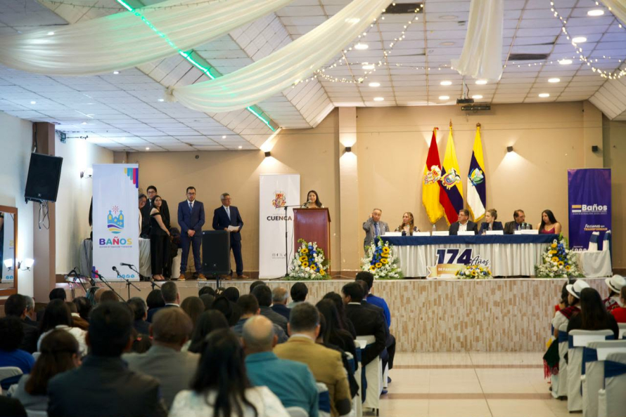 Con una inversión que alcanza los USD 11,9 millones, el Gobierno Autónomo Descentralizado Municipal de Cuenca fortalece su presencia en  Baños,  parroquia rural donde se han ejecutado y se encuentran en marcha obras y proyectos enfocados principalmente en vialidad, saneamiento, salud, infraestructura, ambiente y atención social.