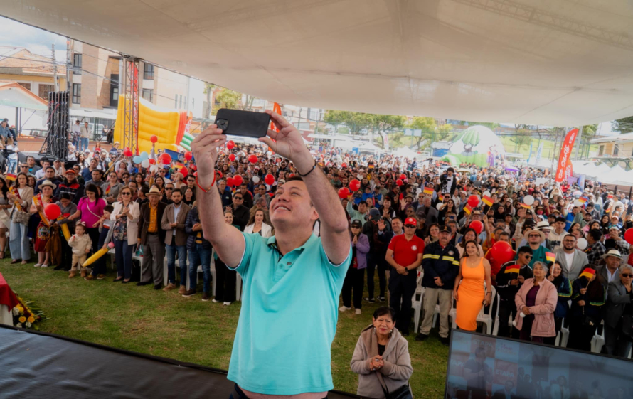 Con el compromiso de seguir construyendo una ciudad más justa, moderna e inclusiva, el alcalde de Cuenca, Cristian Zamora, presentó la Rendición de Cuentas 2024, destacando que el 86% de sus 101 propuestas de gobierno ya son una realidad, y reafirmó que esto apenas empieza. "Se siente cómo Cuenca se transforma con amor" enfatizó.